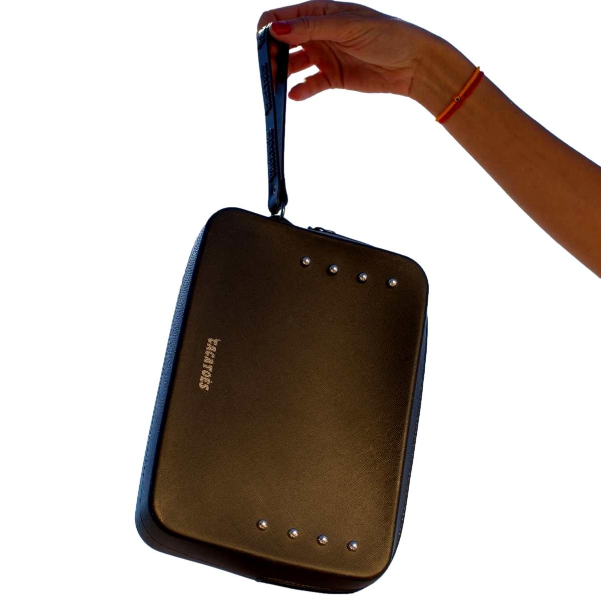 BOLSO MUJER CACATOES GISELA STUDDED 22S964