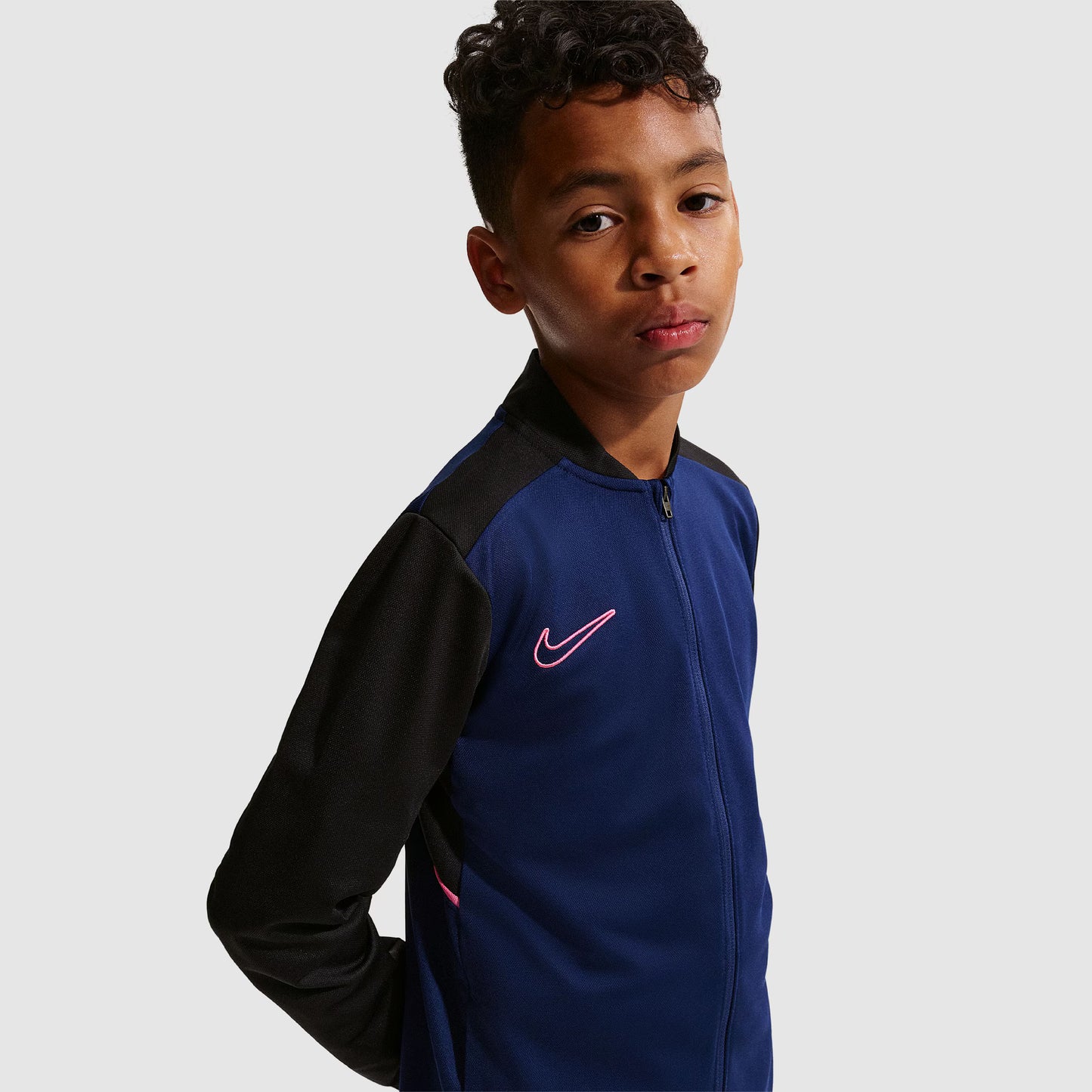 CONJUNTO CHANDAL KIDS NIKE ACADEMY HJ3715-493