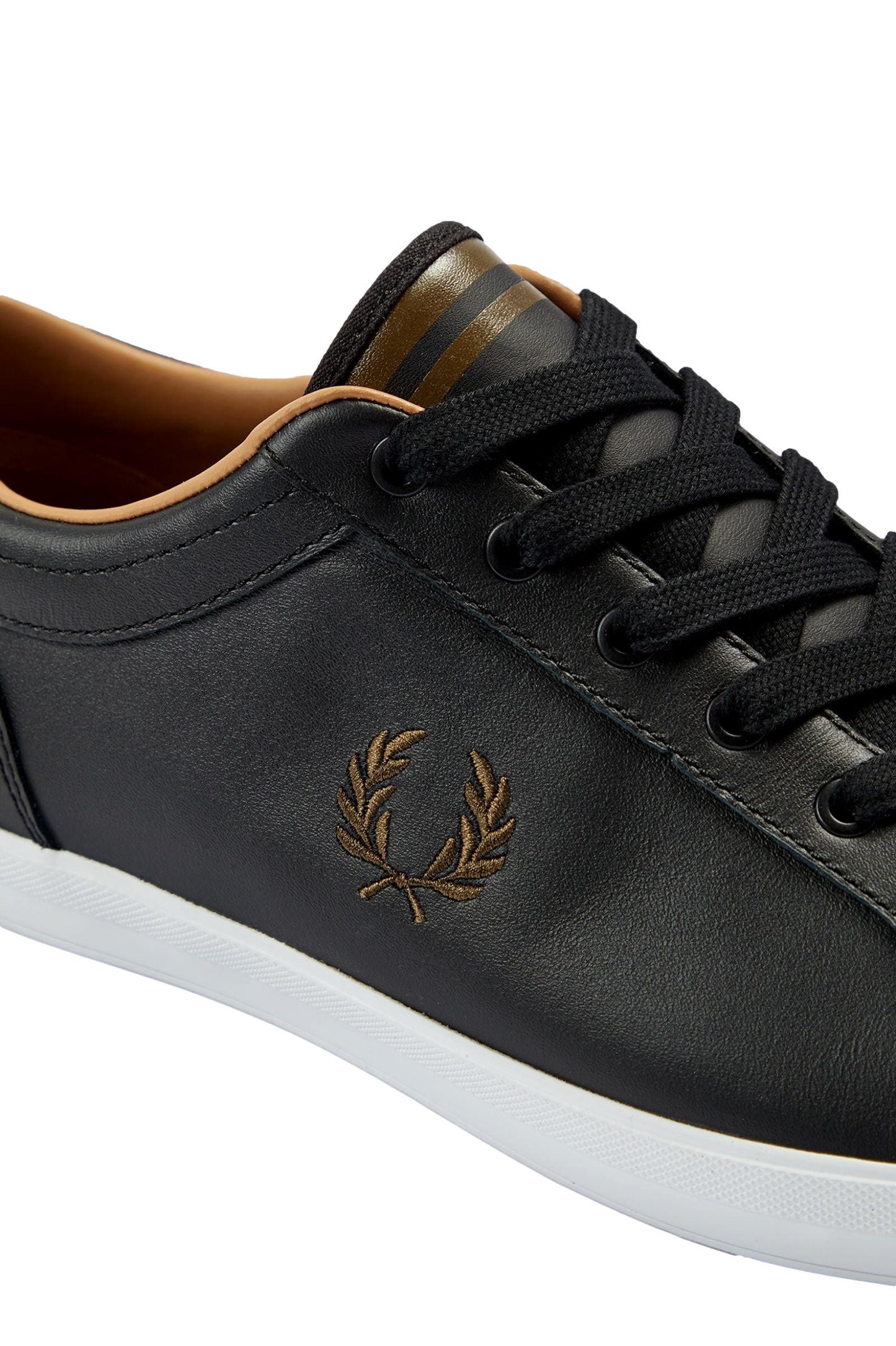 FRED PERRY BASELINE LEATHER B4330