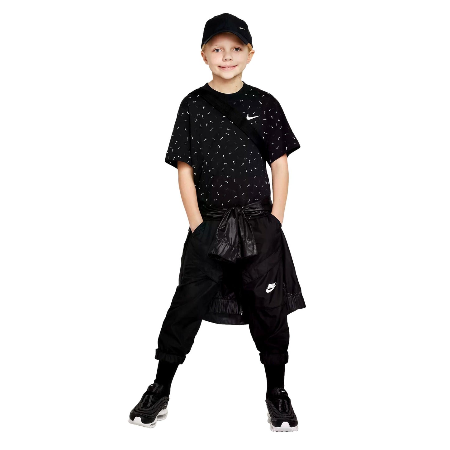 CAMISETA LOGO NIKE NIÑA FN9605-010