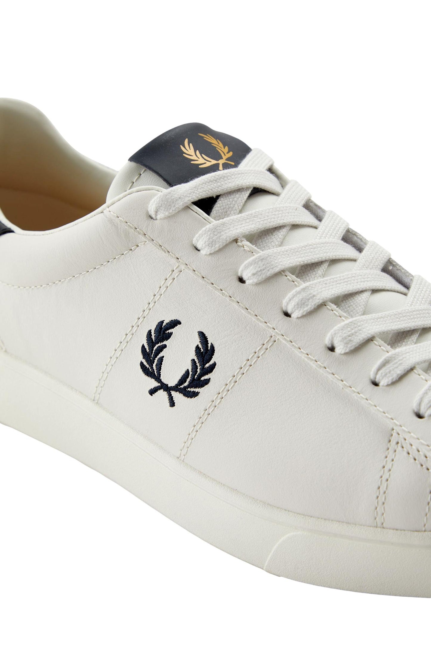 ZAPATILLAS UNISEX SPENCER LEATHER FRED PERRY B4334