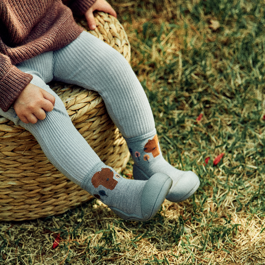 ATTIPAS Woodland Blue Squirrel AW03
