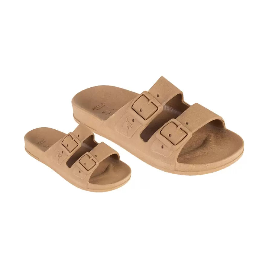 CHANCLAS CACATOES RIO JANEIRO
