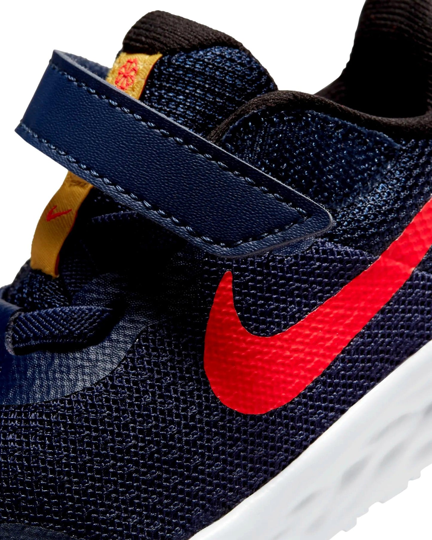 ZAPATILLAS NIKE REVOLUTION DD1094