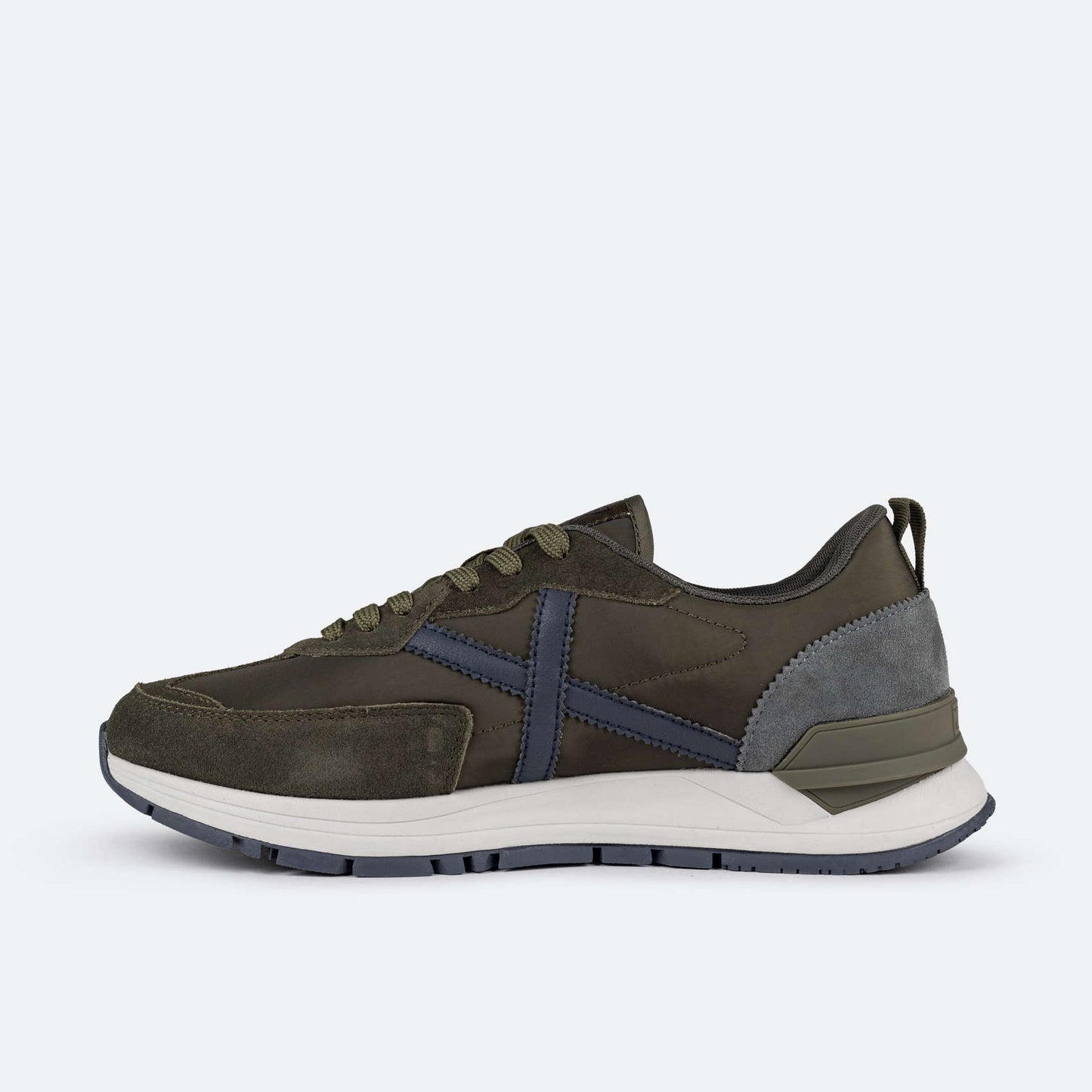 ZAPATILLAS MUNICH HOMBRE 8832020