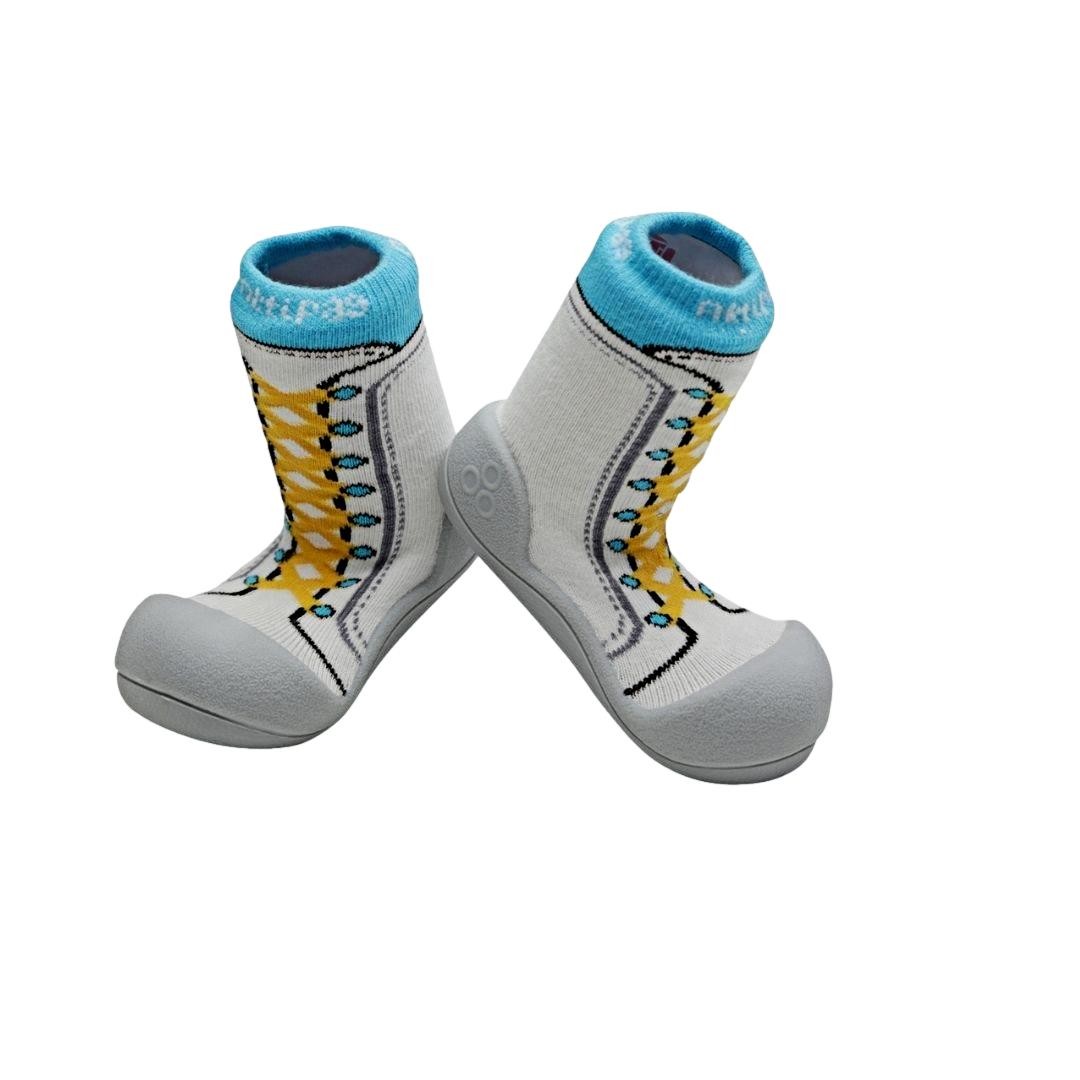 ATTIPAS NIÑOS NEW SNEAKER SKY AZ0304