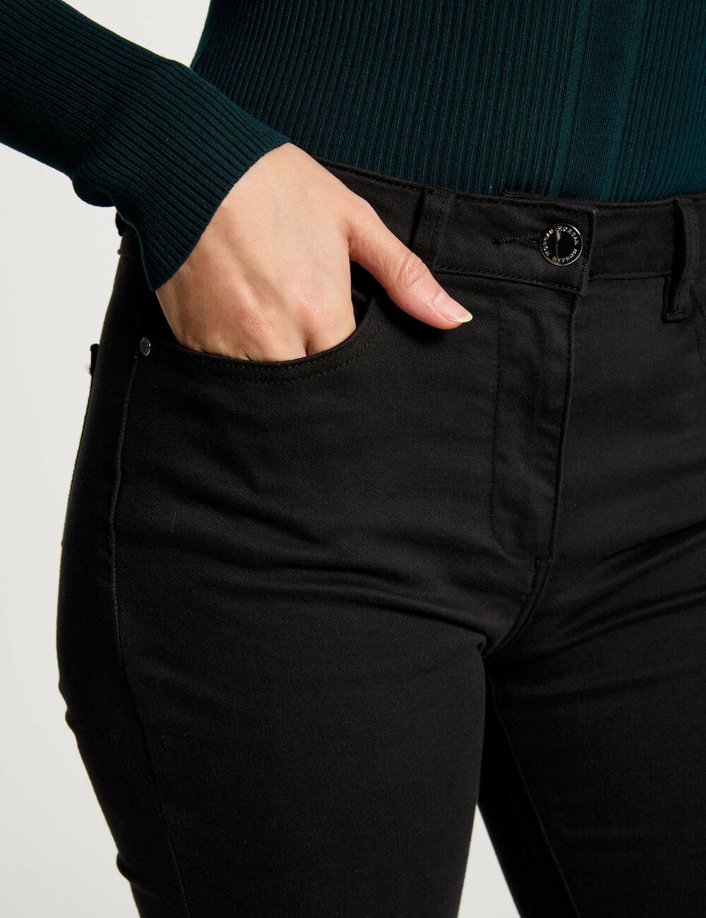 PANTALÓN MUJER RECTO MORGAN 251-PETROI