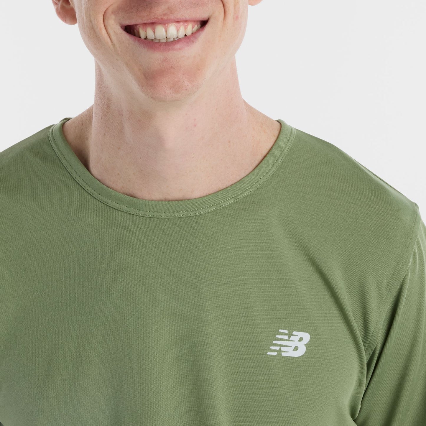 Camiseta New Balance Hombre Sport Essentials Utility MT6100U4