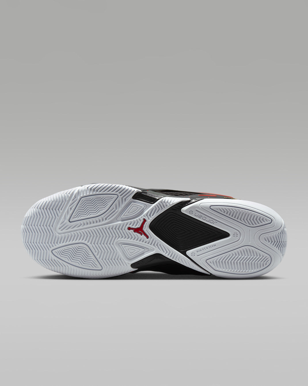 ZAPATILLAS HOMBRE JORDAN HEIR SERIES FQ3858
