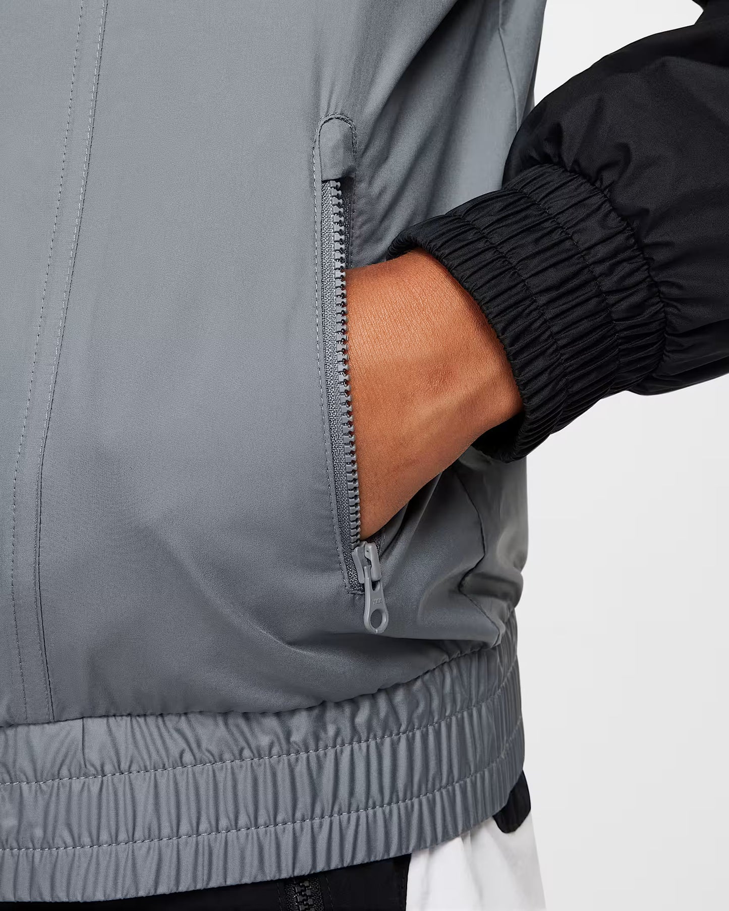 CHAQUETA CON CAPUCHA NIÑOS NIKE FZ5516