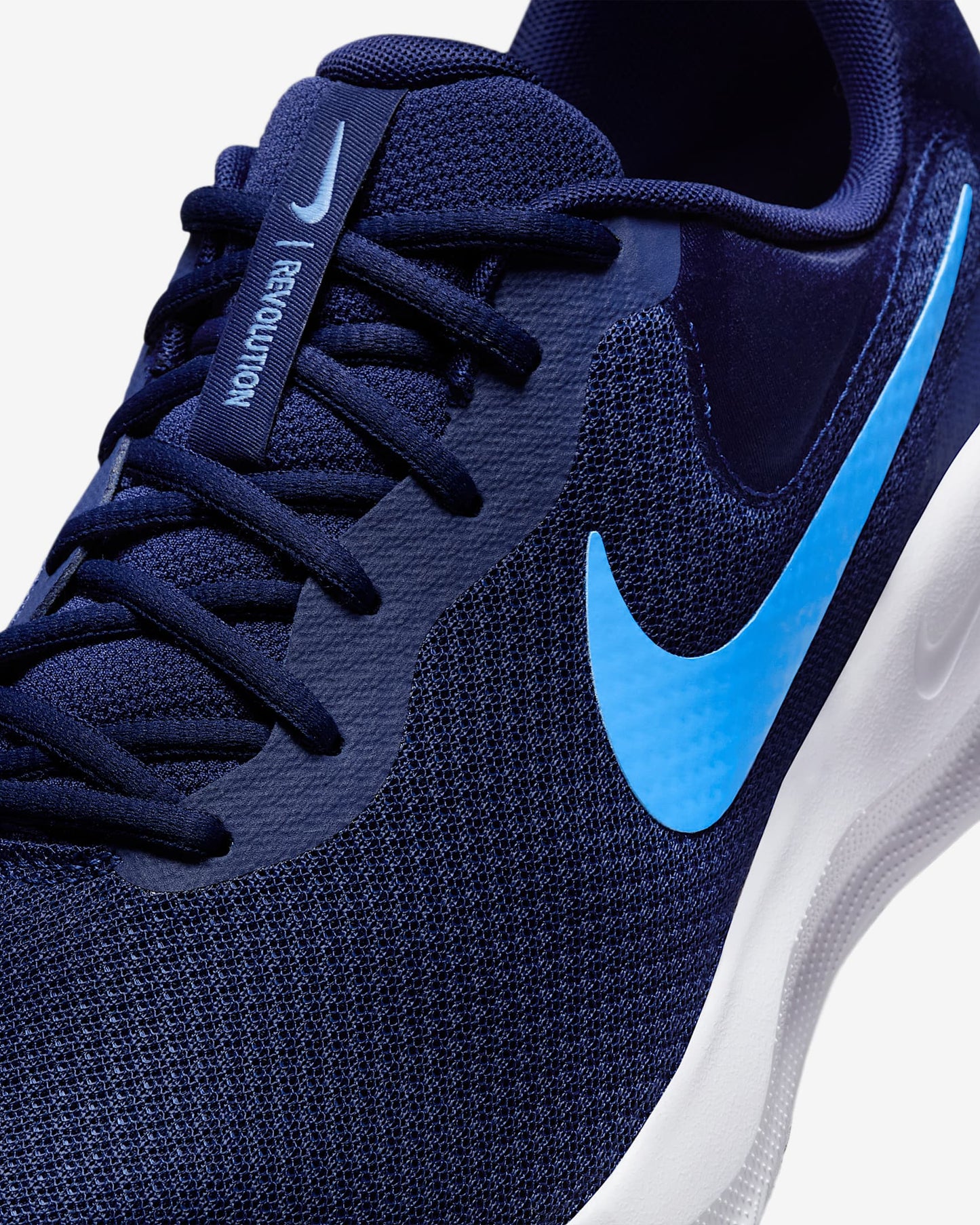 ZAPATILLAS HOMBRE NIKE REVOLUTION 7 WIDE FB8501