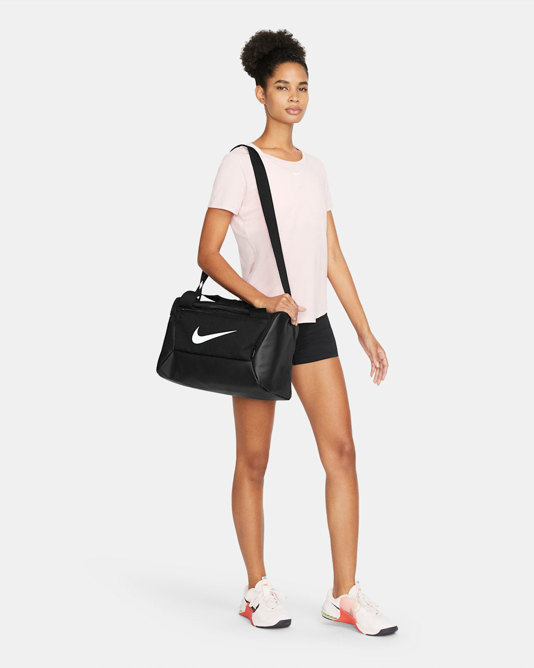BOLSA DEPORTE NIKE BRASILIA 9.5 (25L) DM3977