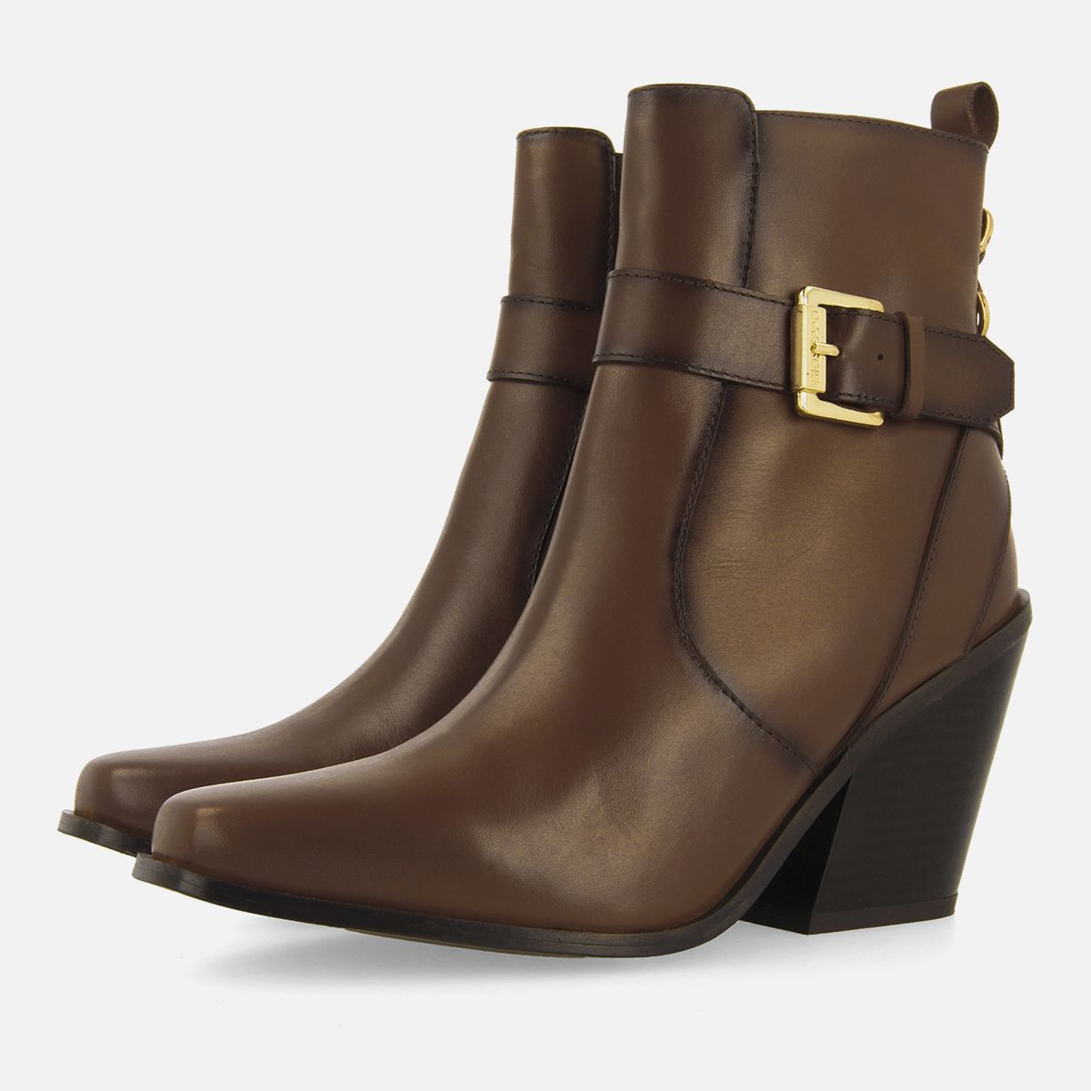 BOTAS COWBOY PIEL TACÓN SANDVED 73218