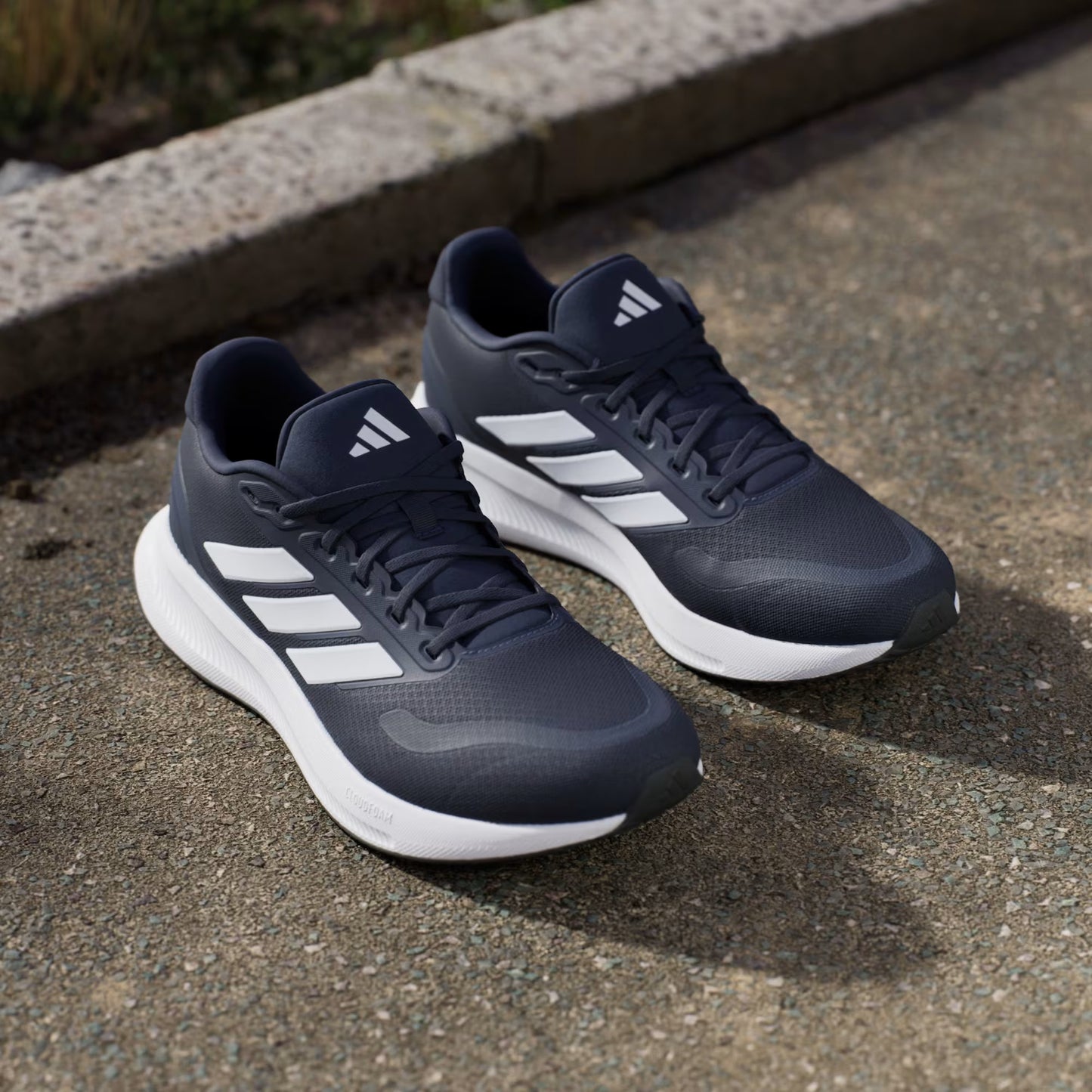 ZAPATILLAS HOMBRE ADIDAS RUNFALCON 5 IE8809