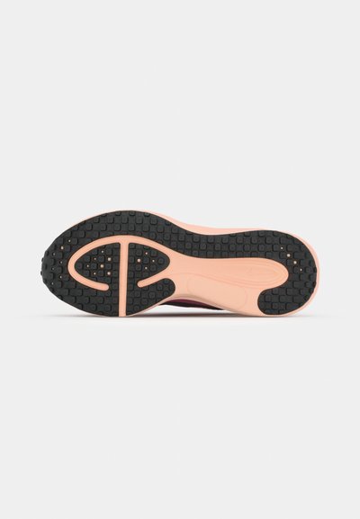 ZAPATILLAS NIKE REVOLUTION 8 MUJER HJ8485