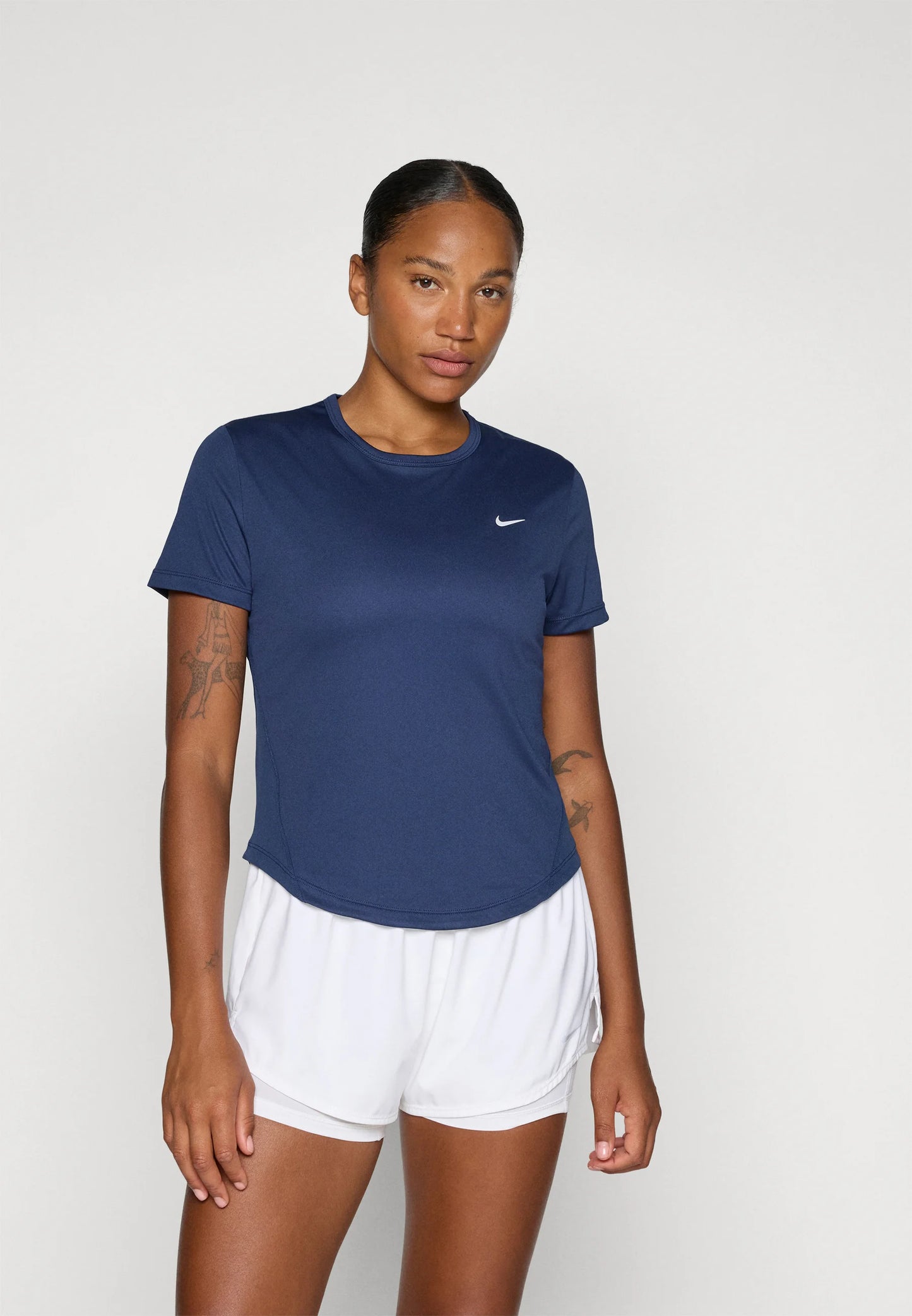 CAMISETA NIKE MUJER HQ0648-410