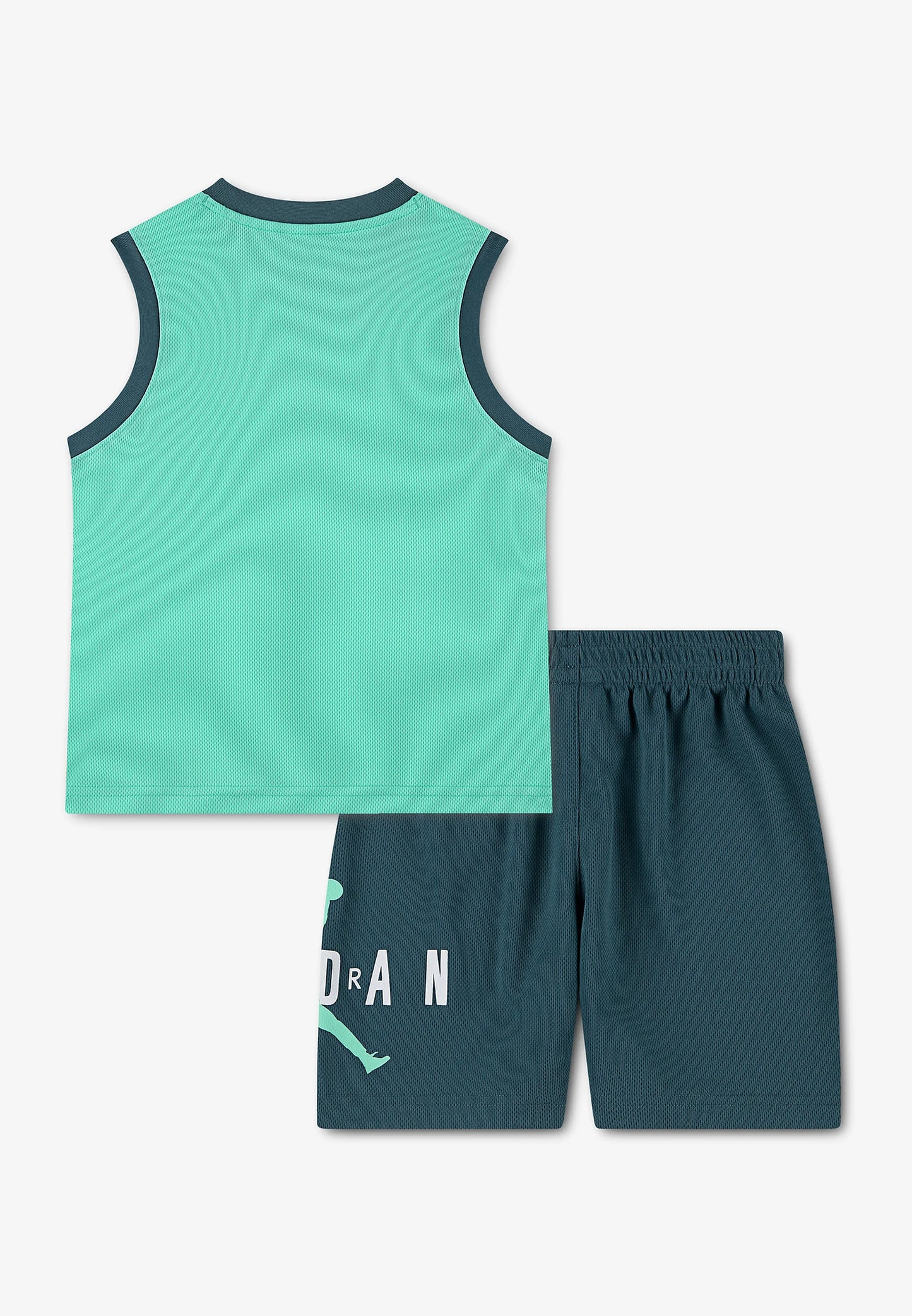 CONJUNTO SIN MANGAS JORDAN BOYS 2PC 85F904