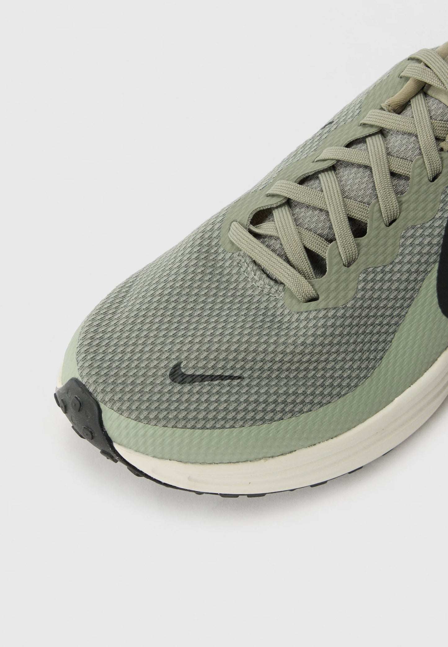 ZAPATILLAS NIKE REVOLUTION 8 HOMBRE HJ9198