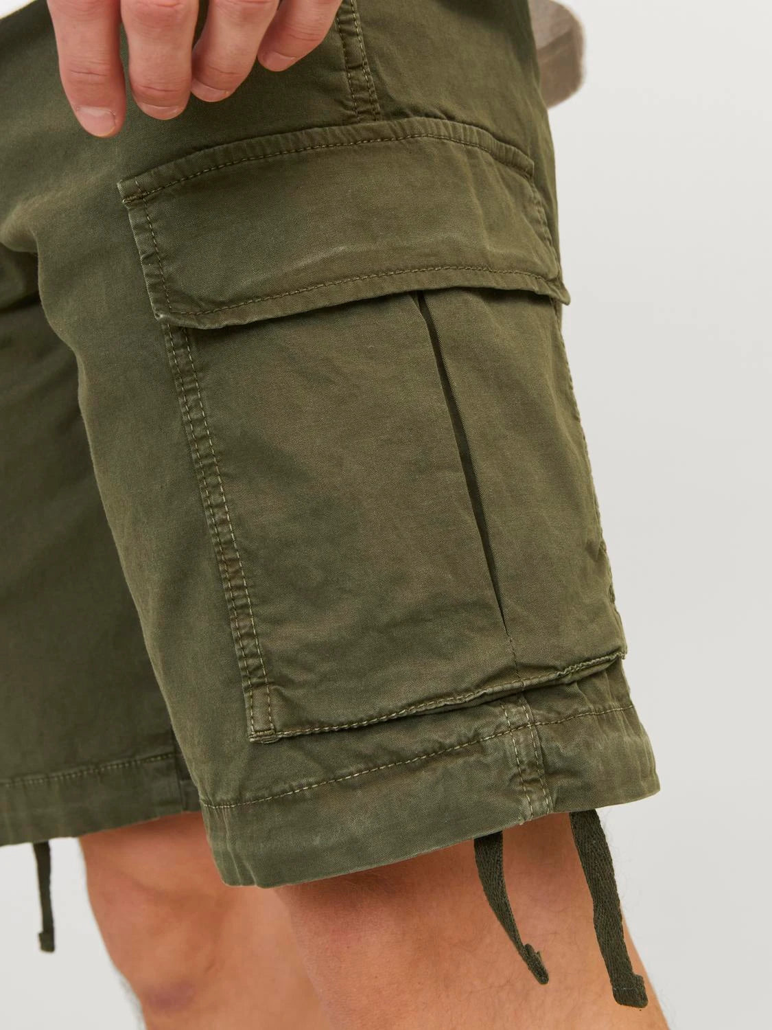 BEREMUDA HOMBRE TIPO CARGO JAKC&JONES 12253122