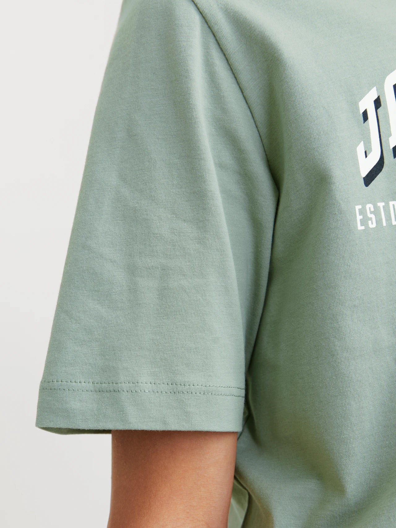 CAMISETA MANGA CORTA JACK & JONES NIÑO 12258876