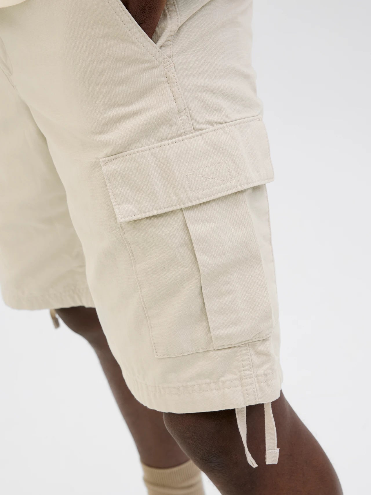 SHORTS CARGO HOMBRE JACK&JONES MOONBEAM 12248685