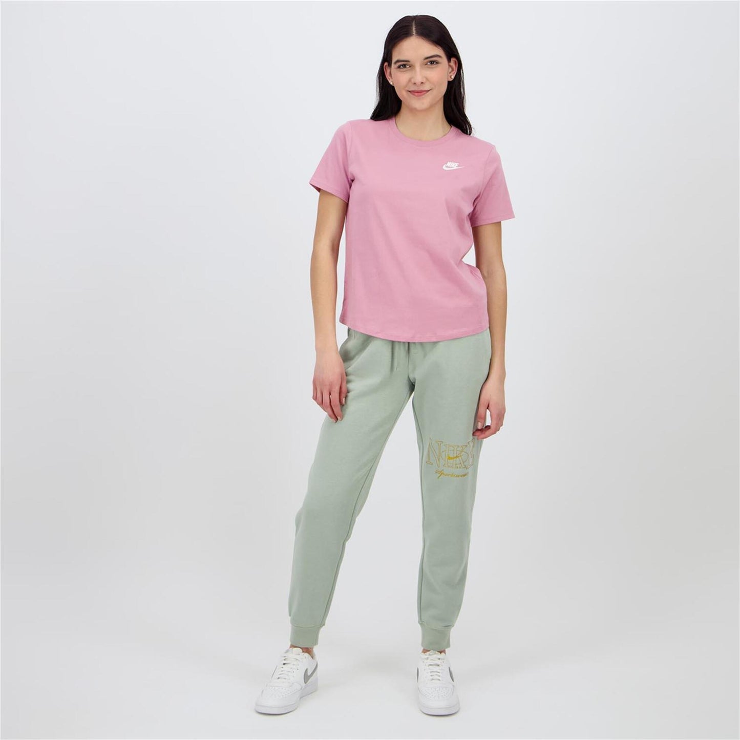 CAMISETA MANGA CORTA MUJER NIKE CLUB ESSENTIALS DX7902