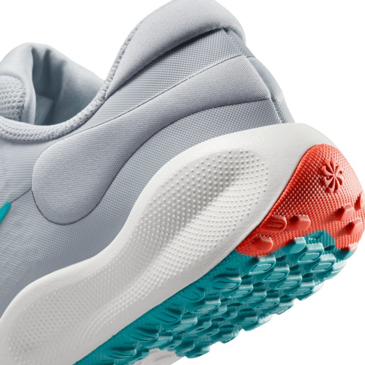 ZAPATILLAS NIKE REVOLUTION 7 NIÑO FB7689
