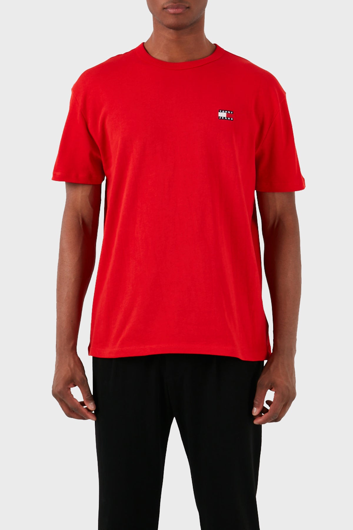 CAMISETA ROJA TOMMY JEANS DM0DM17995 XNL