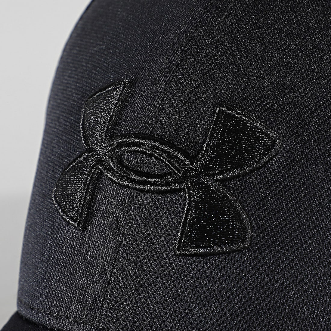 GORRA UNDER ARMOUR ESSENTIAL LOW 1381645