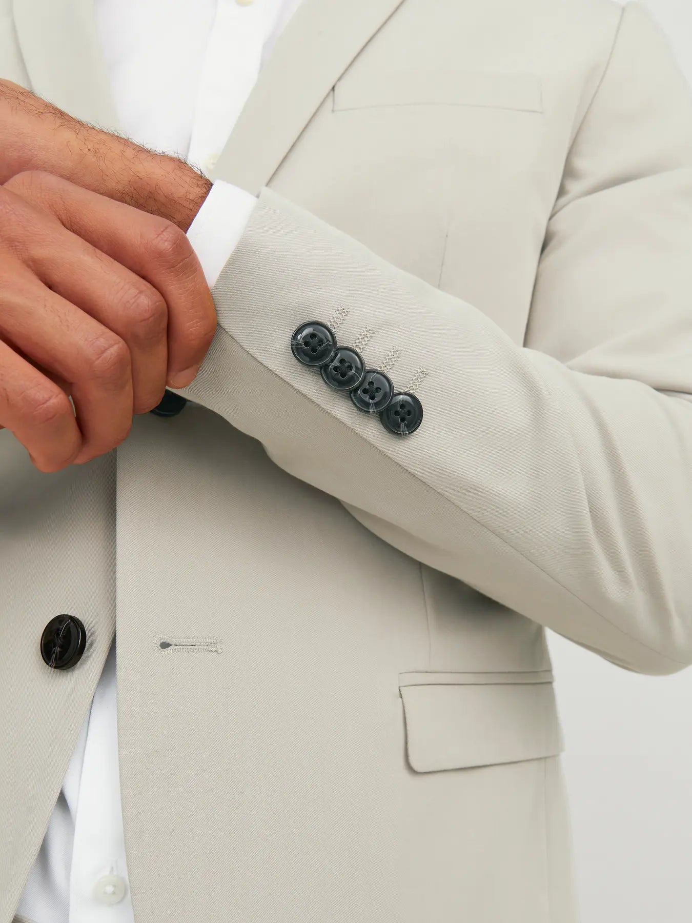 TRAJE CHAQUETA SASTRE ENTALLADO HOMBRE JACK & JONES 12181339