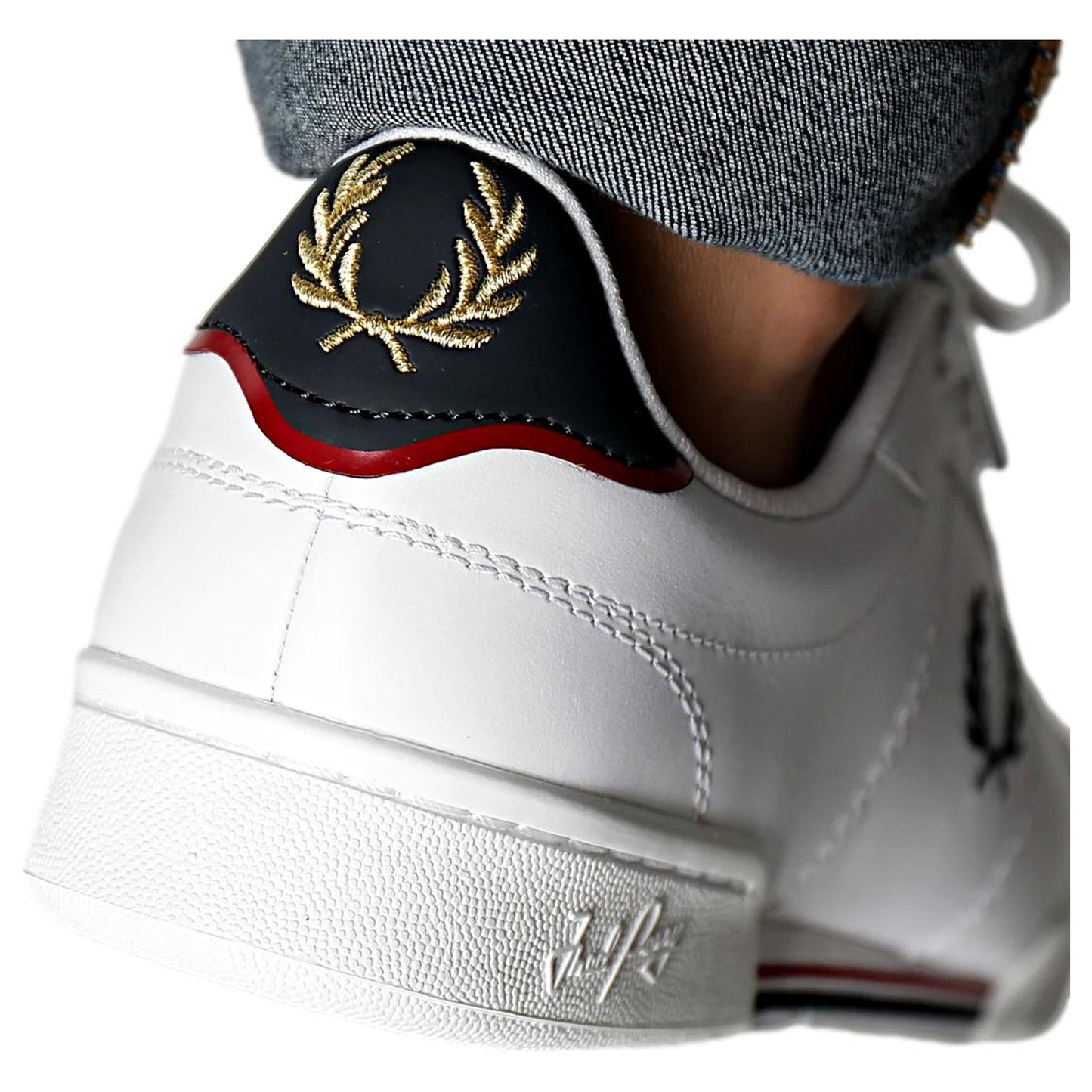 ZAPATILLAS PIEL HOMBRE FRED PERRY B6311