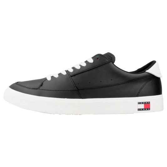 ZAPATILLAS DE PIEL CON PARCHE ESSENTIAL TOMMY JEANS EM0EM01398