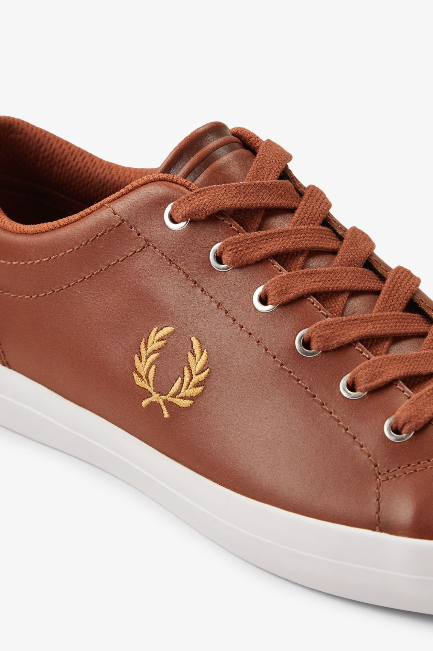 ZAPATILLAS TENIS BASELINE LEATHER FRED PERRY B7311