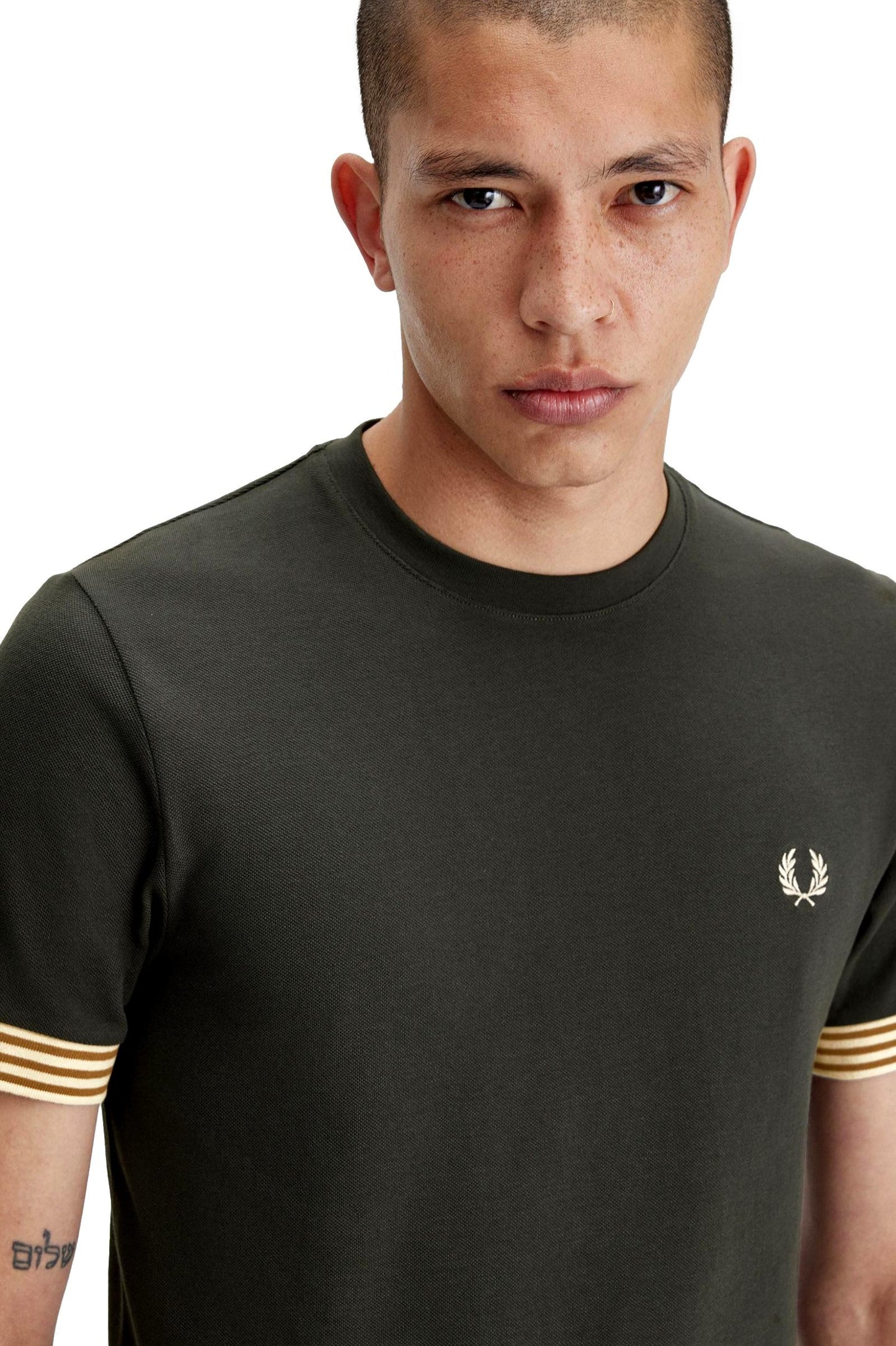 CAMISETA HOMBRE FRED PERRY M7707