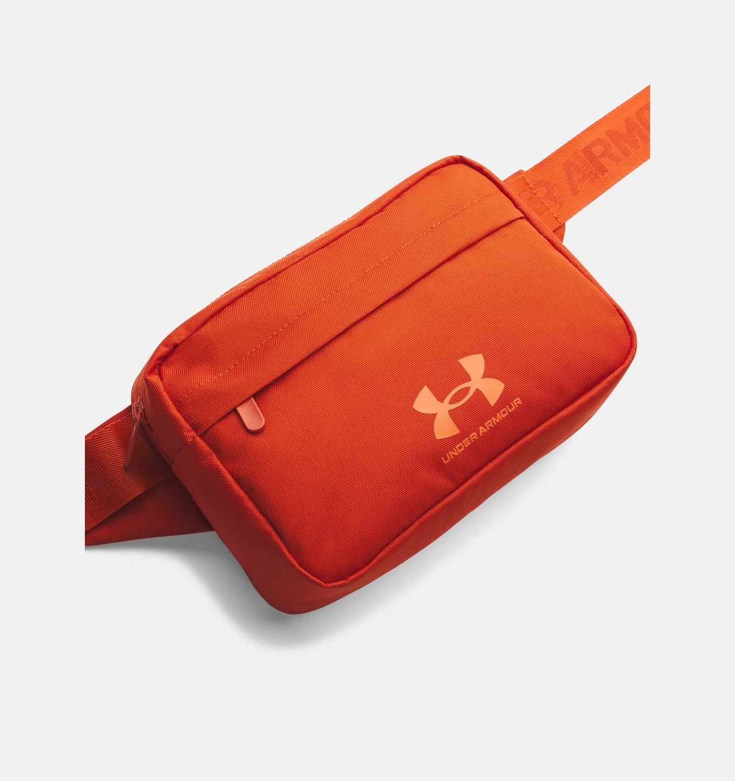 BANDOLERA RIÑONERA UNDER ARMOUR 1381914
