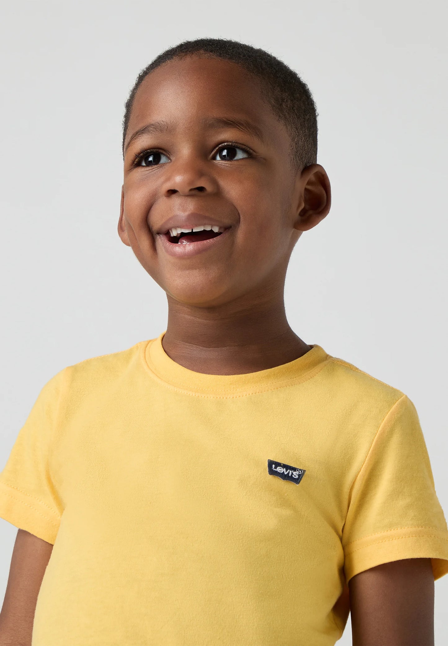 CAMISETA MANGA CORTA LEVIS NIÑO AMARILLO 9EA100