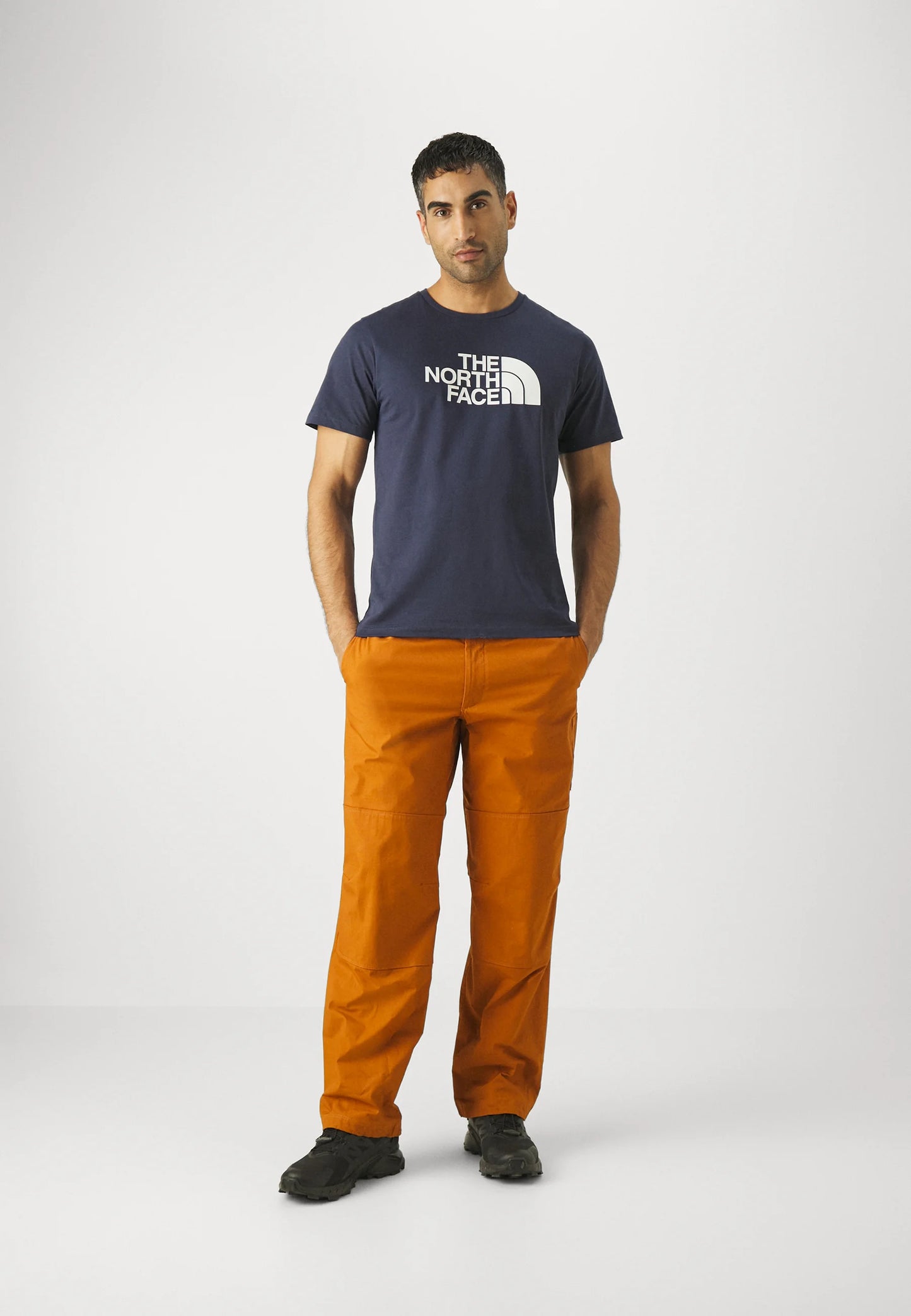 CAMISETA THE NORTH FACE  HOMBRE NF0A8A6C8K2