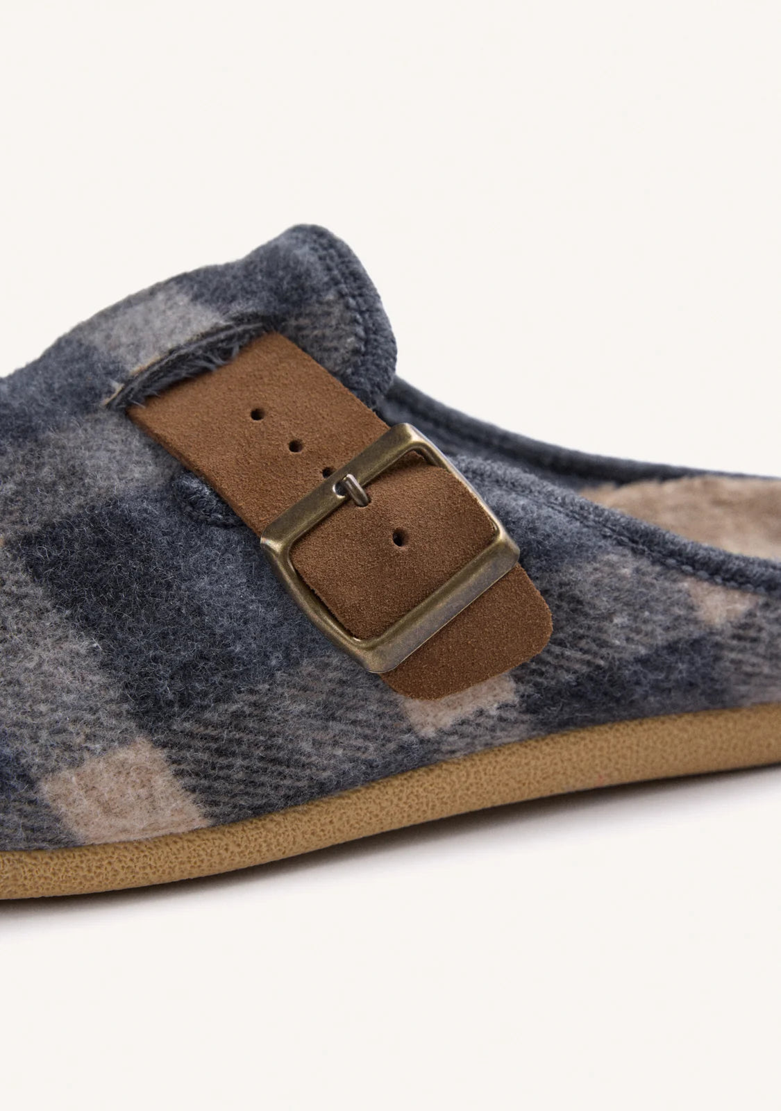 ZAPATILLAS DE CASA HOMBRE HOT POTATOES 80489
