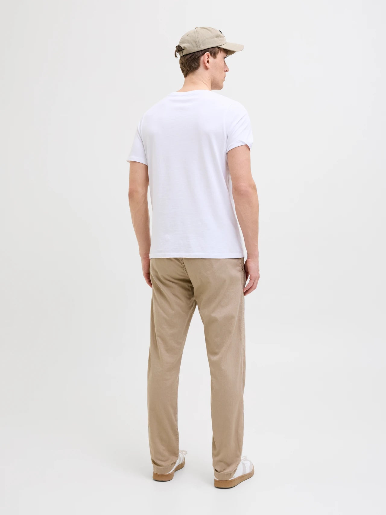 PANTALÓN JOGGER CORTE RELAXED JACK & JONES 12274977
