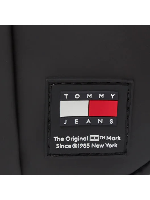 NECESER TJM DAILY WASHBAG TOMMY JEANS AM0AM12077