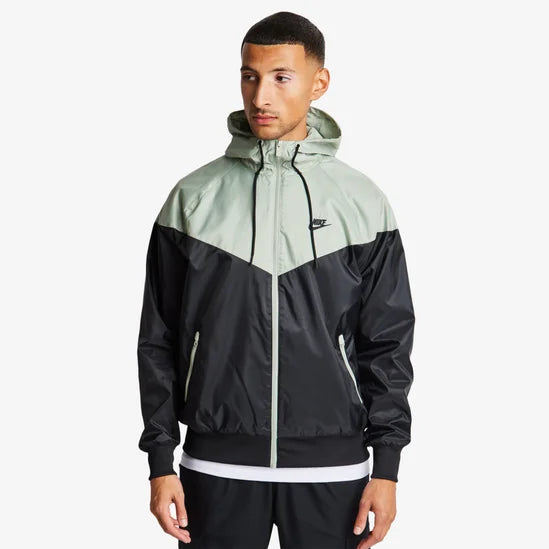 CHAQUETA CORTAVIENTOS NIKE DA0001