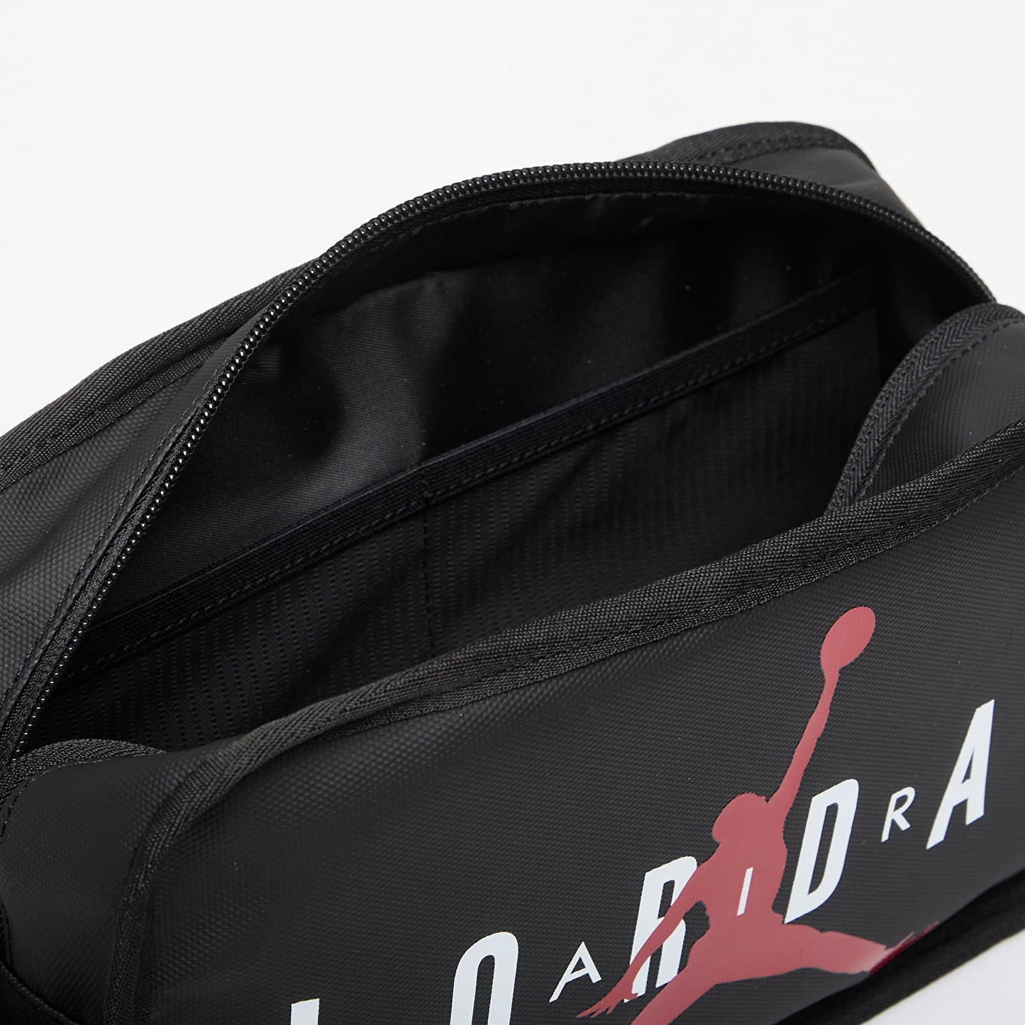 NECESER JORDAN JAN TRAVEL DOPP KIT  9A0473-F66