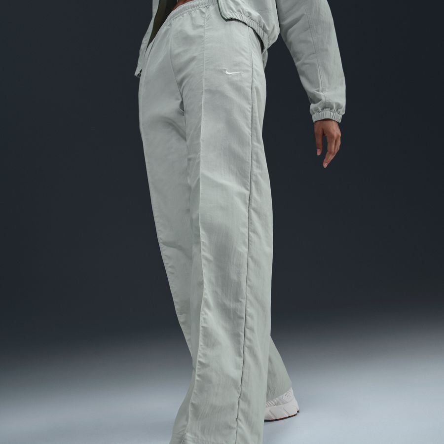 PANTALON MUJER NIKE SPORTSWEAR EVERYTHING WOVENS FQ3588