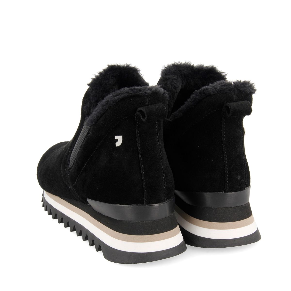 SNEAKERS NEGRAS ESTILO BOTÍN CON MINI CUÑA GIOSEPPO 56776