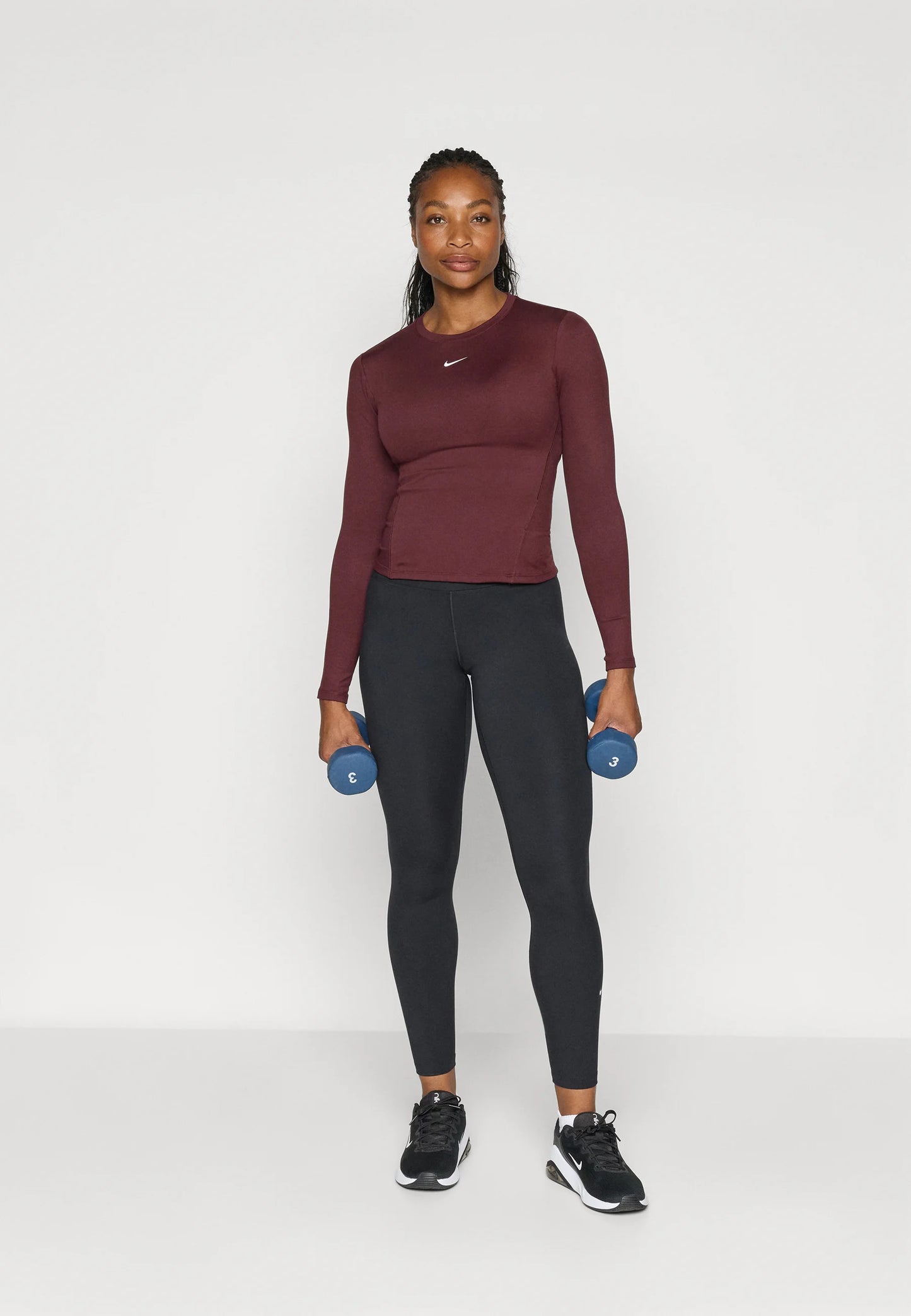 CAMISETA MUJER MANGA LARGA NIKE ONE FITTED IM9449