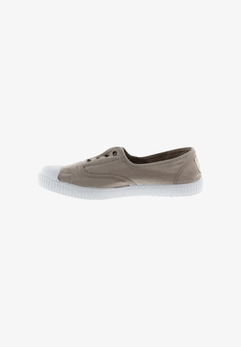 ZAPATILLA MUJER VICTORIA 106623