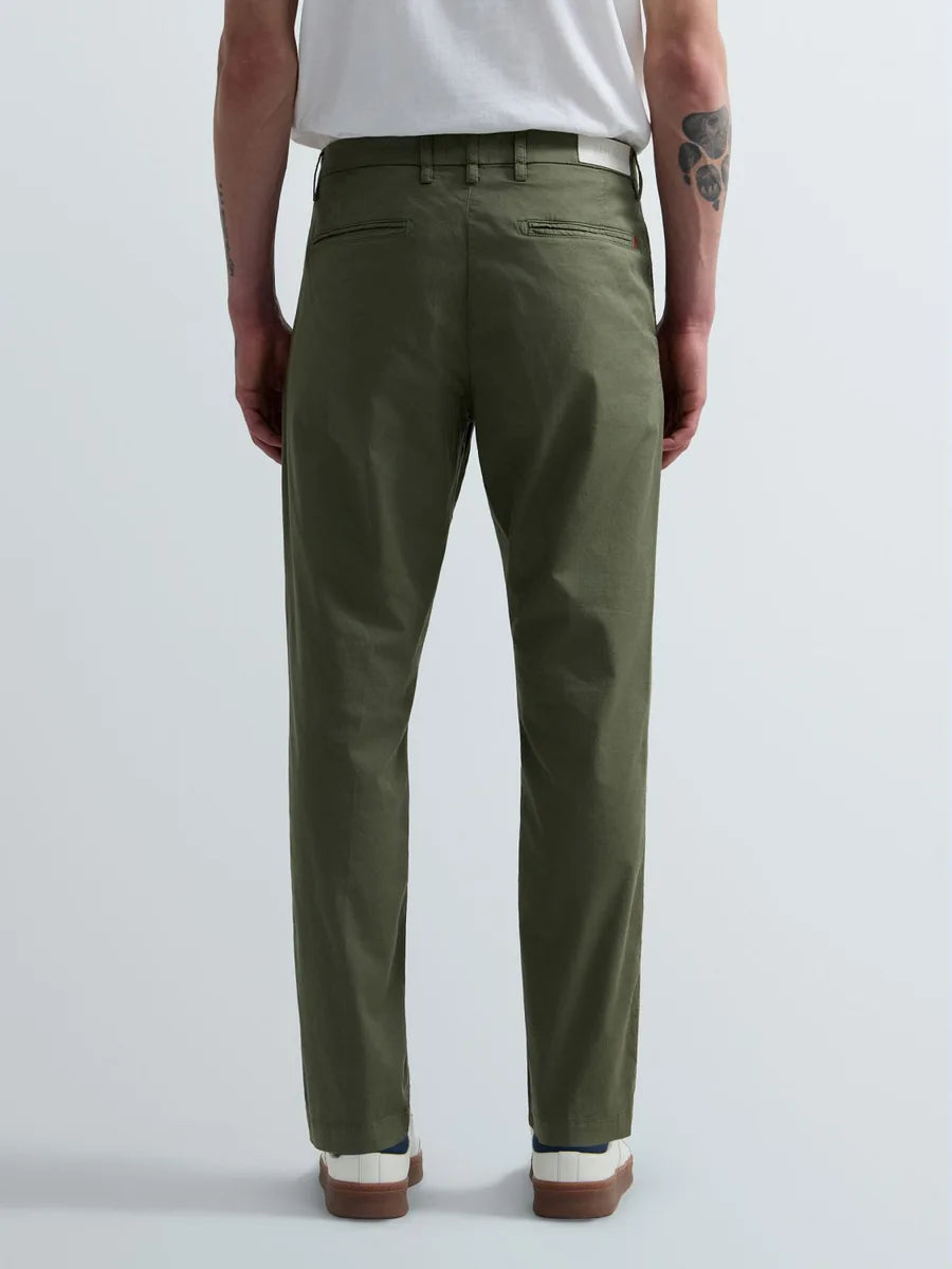 VAQUERO CHINO HOMBRE REPLAY M9722J