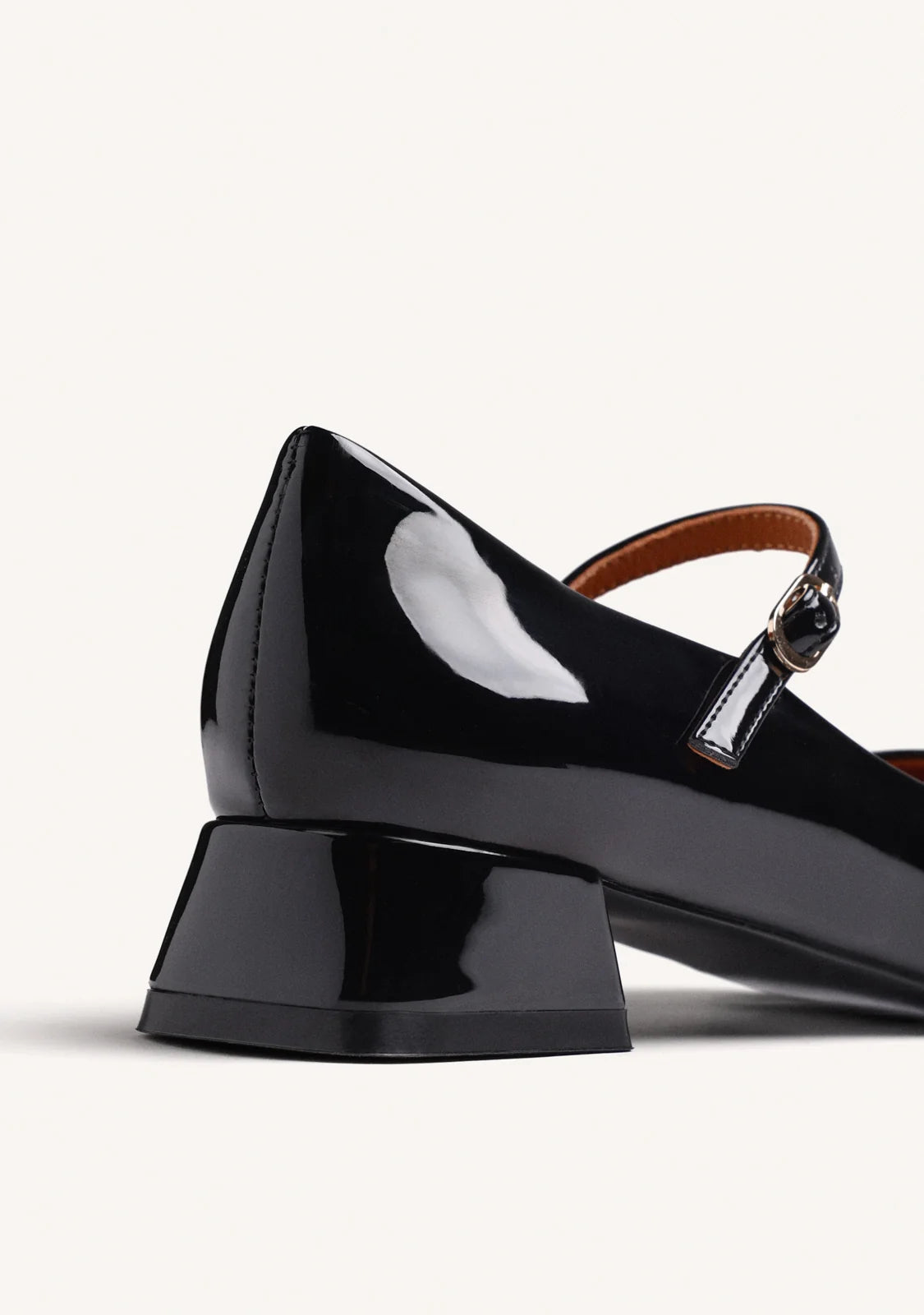 ZAPATO MUJER MARY JANE GIOSEPPO 80828