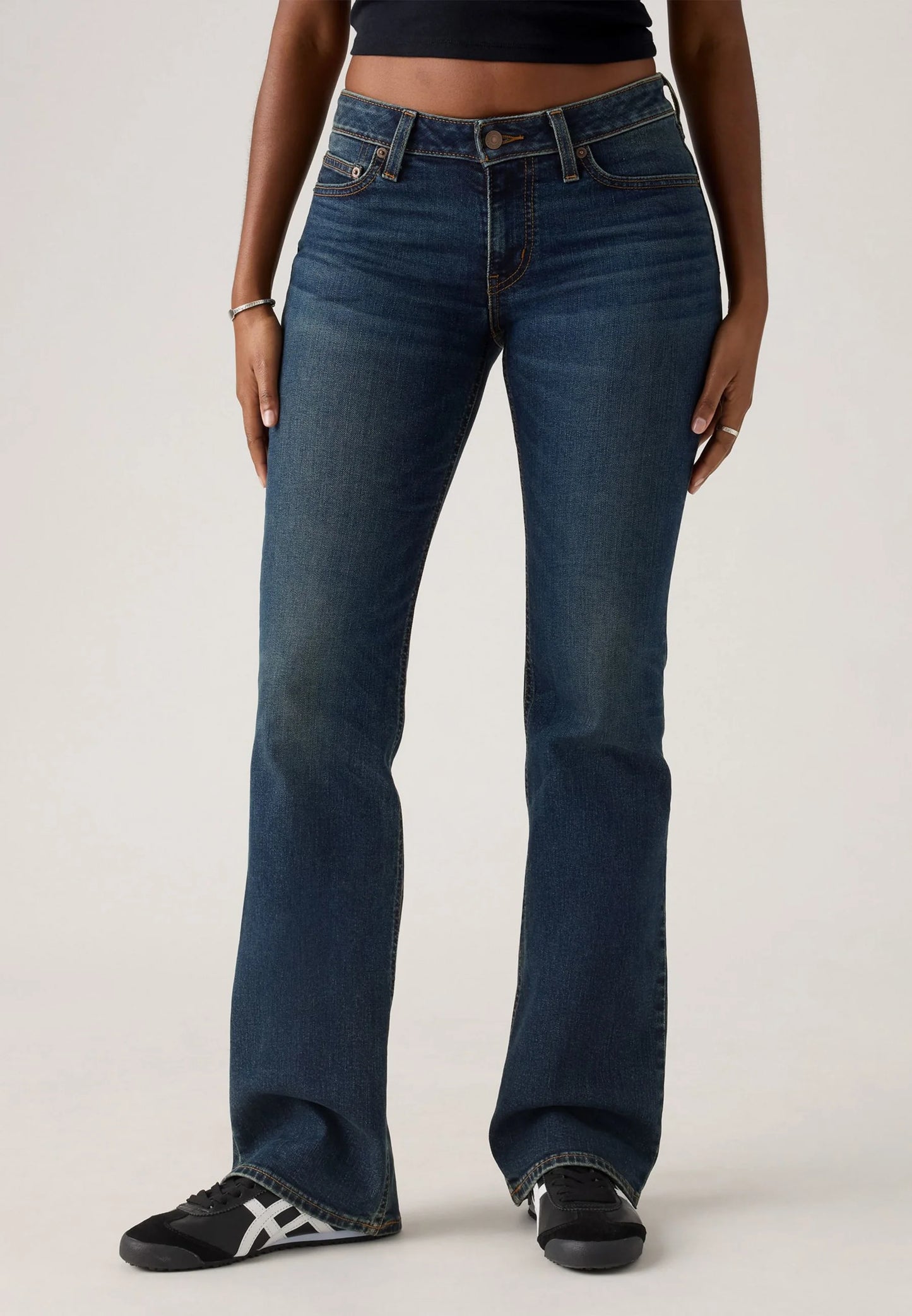 VAQUERO MUJER SUPERLOW BOOTCUT LEVIS A46790042