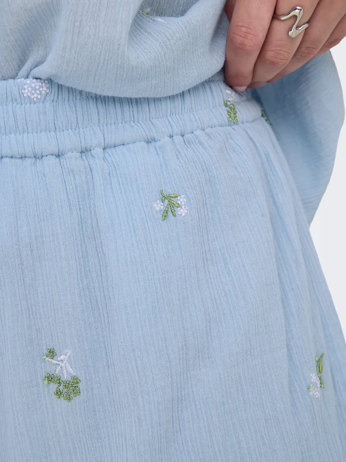 SHORTS MUJER ALBA JACQUELINE DE YONG 15367577